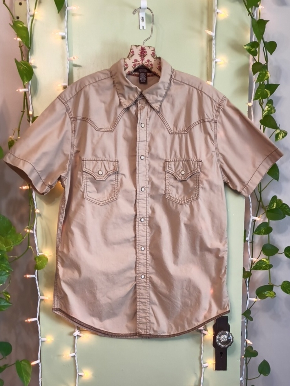 Men's Arizona Tan Khaki Snap Closure Short Sleeve Skull Wings Shirt M